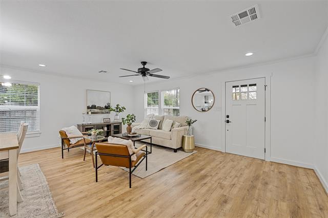 Photo - 623 Dyer Ave
