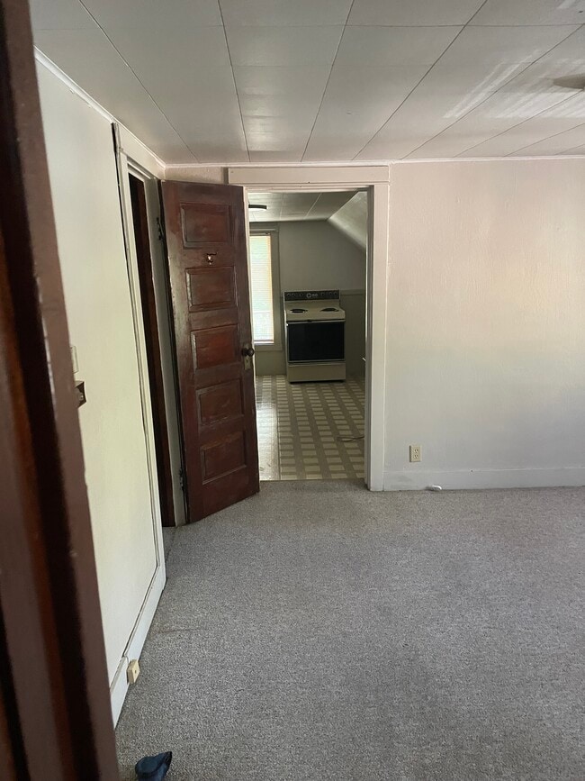 Photo - 402 Luster Ave Unidad Apt. #2