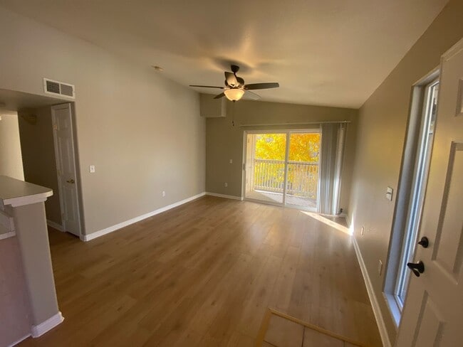 Photo - Nice 2 bedroom Condo right on the border o... Unit 202