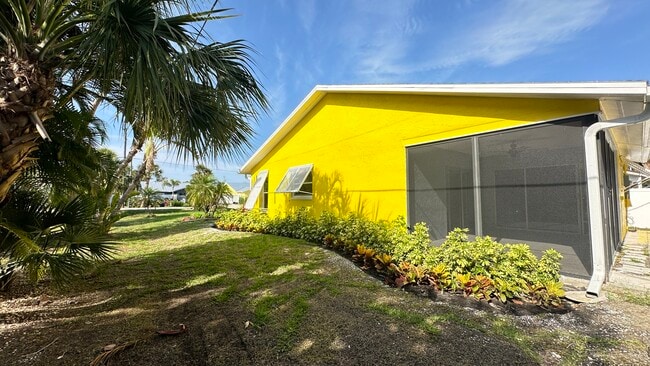 Photo - 1672 Atlanta Plaza Dr