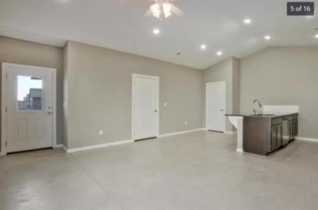 Photo - 4863 N Hillside Ct