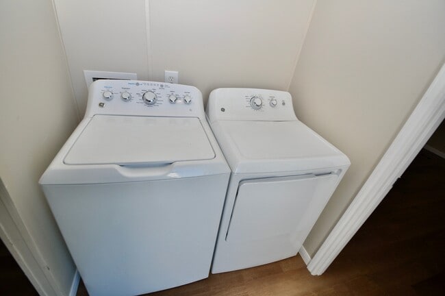 Photo - 318 Rd 51023