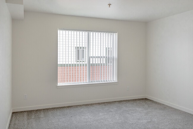 APARTAMENTOS EN D STREET - PORTLAND, OR
