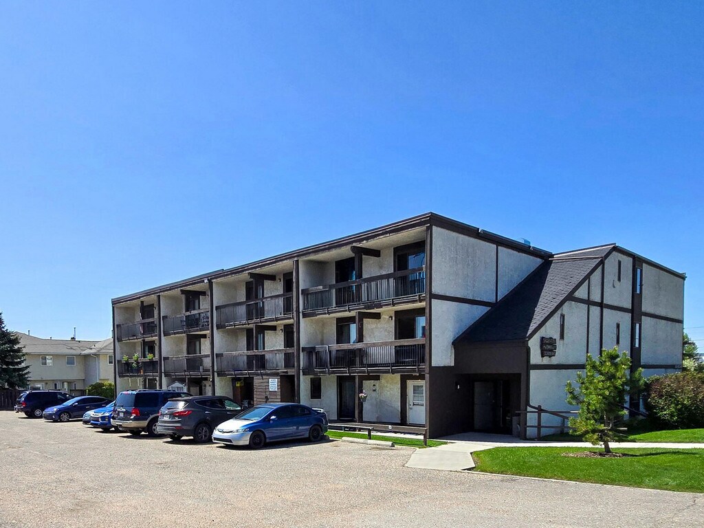 Photo - Mainstreet Cochrane Apartments