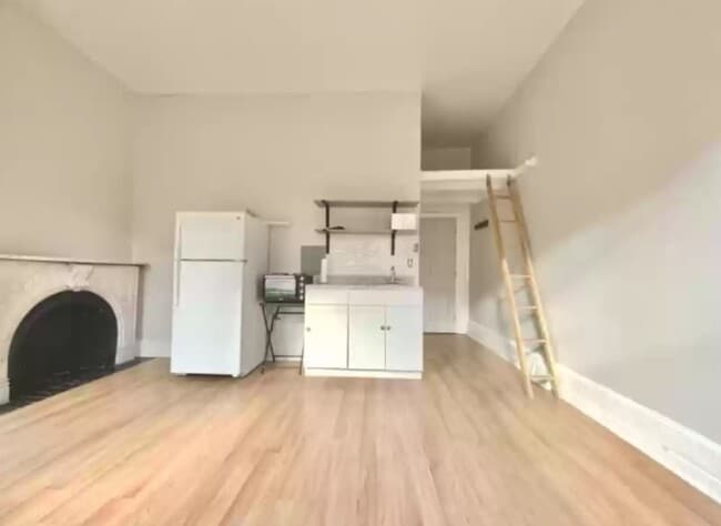 Photo - 1613 Pine St