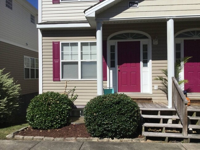 Photo - Beautiful Townhome in Tucker Creek