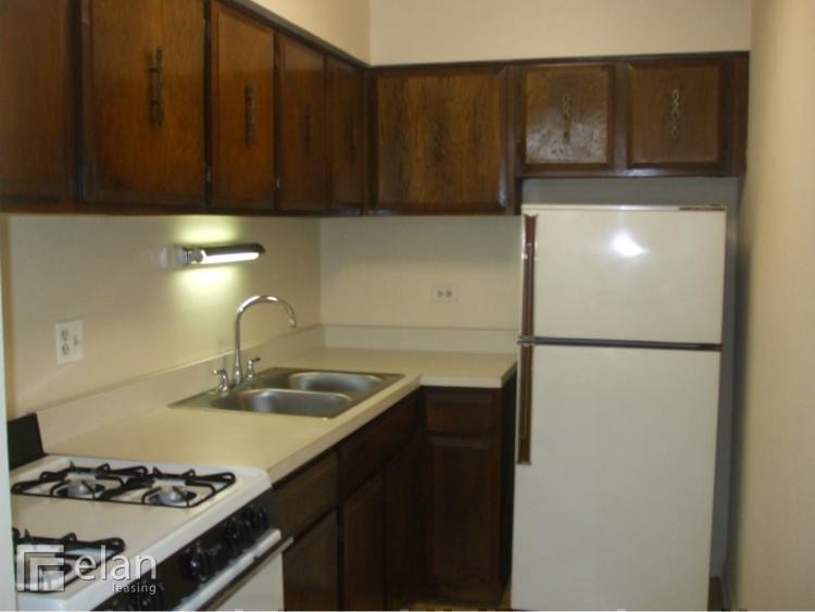 Photo - 530 W Aldine Ave Condo Unit 203