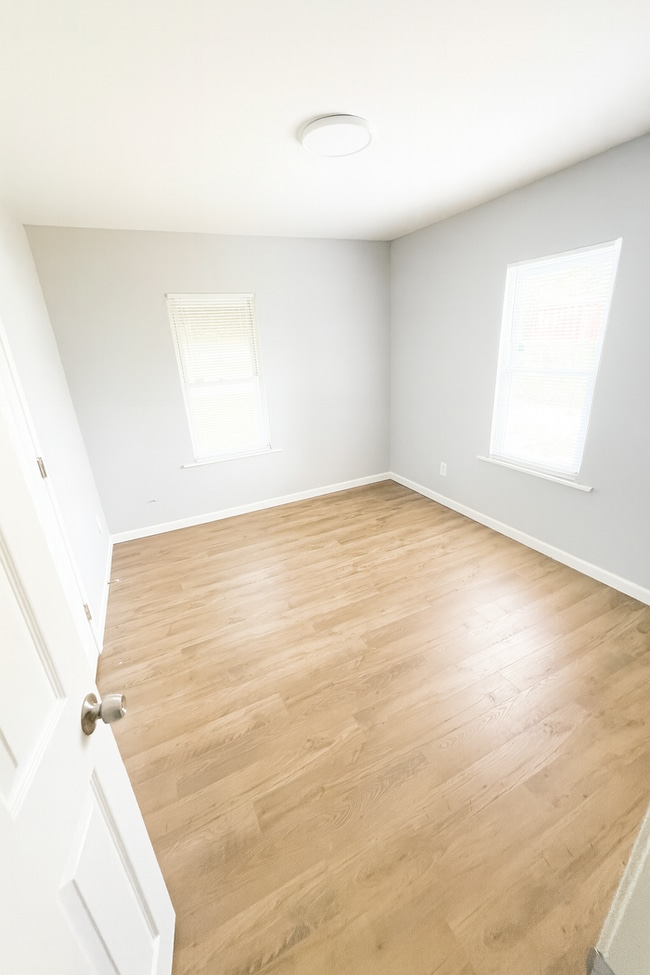 Photo - 3110 Pasteur Ave