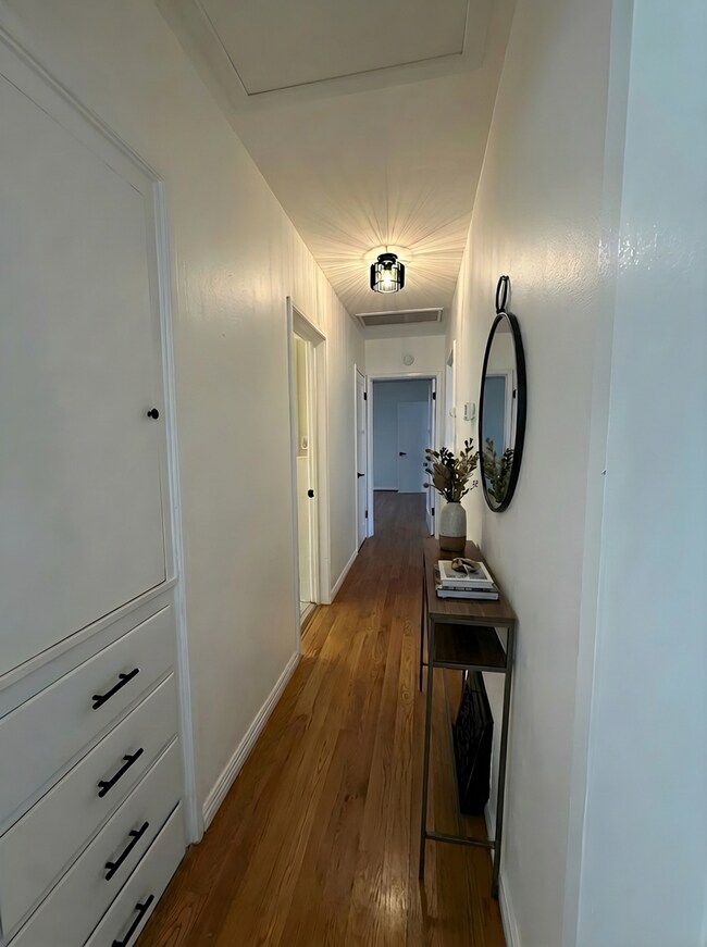 Photo - Charming 3Bed 2.5Bath Valley Village