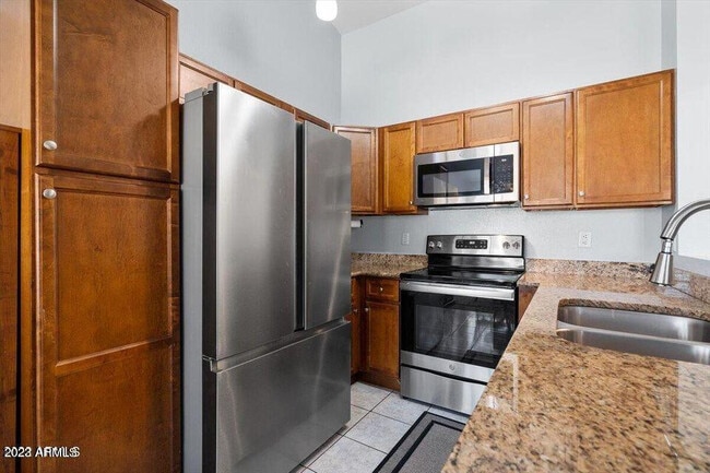 Photo - 1830 E Westchester Dr