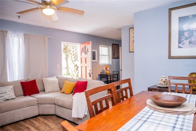 Photo - 313 Center Ave