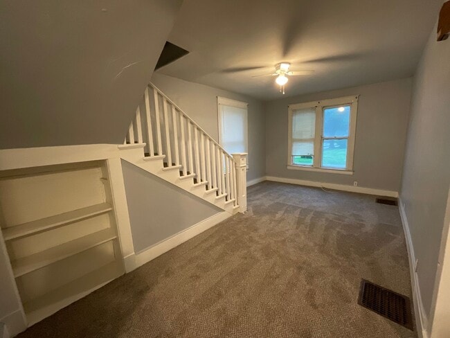 Photo - COLLEGE PRE-LEASING