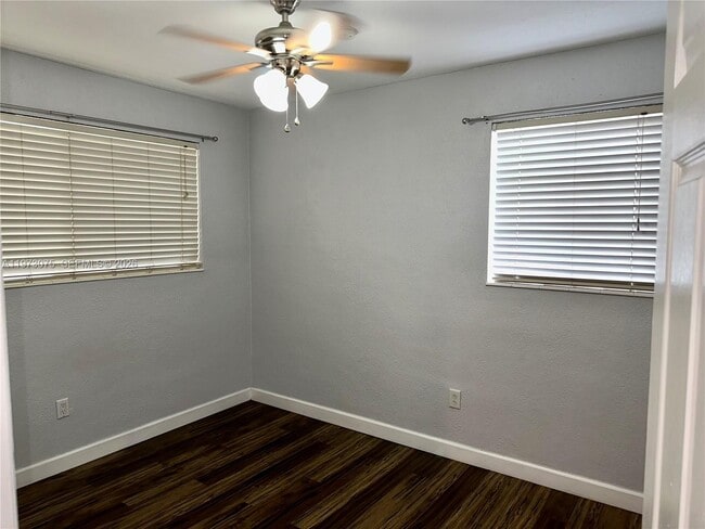 Photo - 8811 NW 16th St