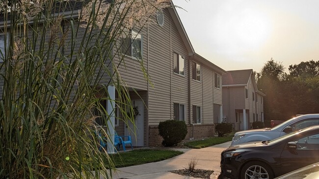 Photo - 2401 Stadium Pl Unit 3