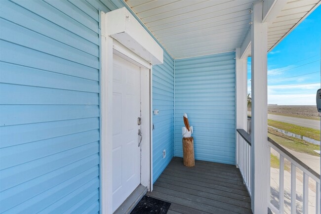 Photo - 23919 Termini-San Luis Pass Rd