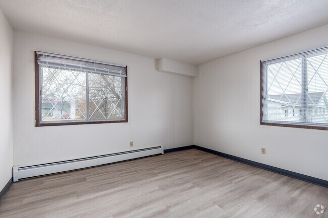 1BR, 1BA - 620SF - Bedroom