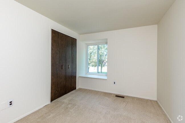 2BR, 1.5BA - 1120SF - Second Bedroom