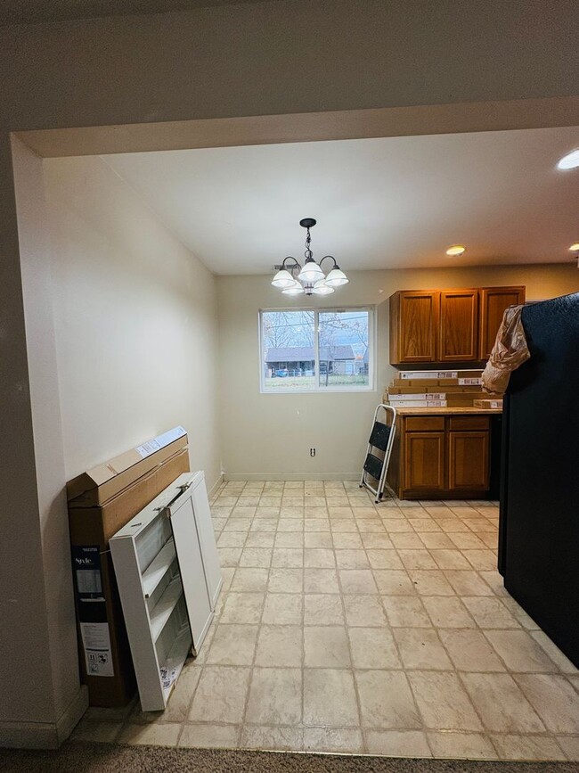 Photo - 3 bedroom 1 bathroom house with large yard!