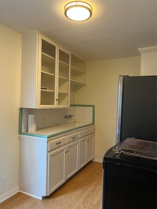 Photo - 1212 Postoffice St