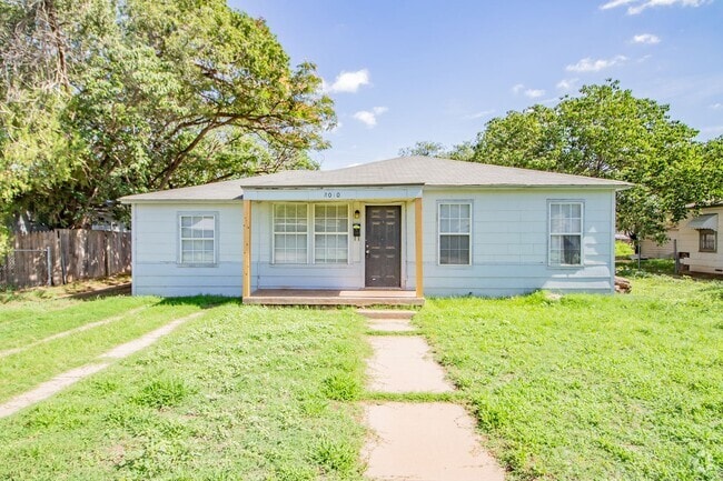 Building Photo - updated 3 bedroom 1 bathroom 2 car garage Rental