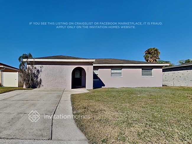 Building Photo - 3221 W Grove St