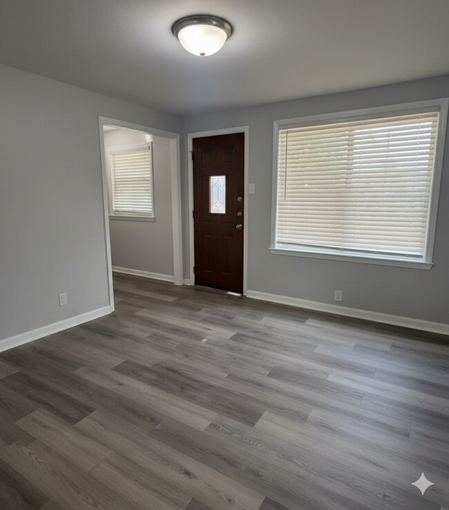 Photo - 1904 Lincoln St