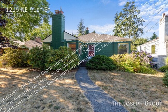 Building Photo - 1215 NE 91st St