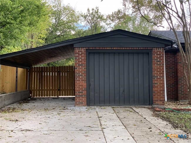 Photo - 1119 N 8th St