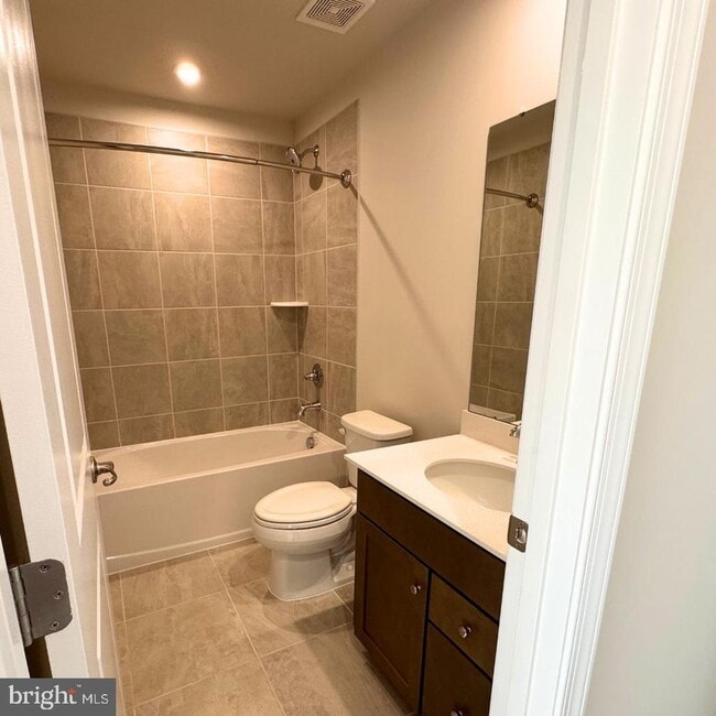 Photo - 4714 Torrey Ln