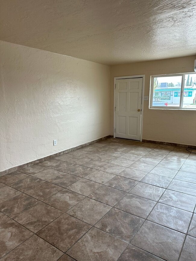 Photo - Great 1 Bed 1 Bath located near NMSU