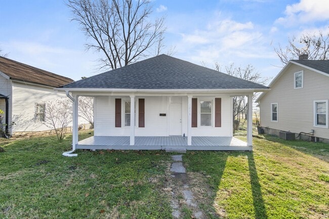 Building Photo - 1216 N Spanish St