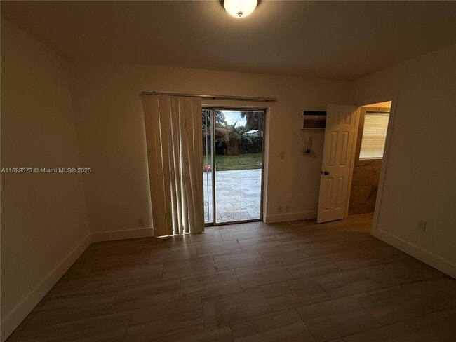 Photo - 930 SW 29th St Unit A-C