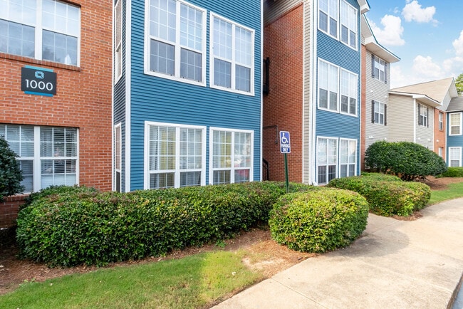 Building Photo - Square at Lawrenceville Rental