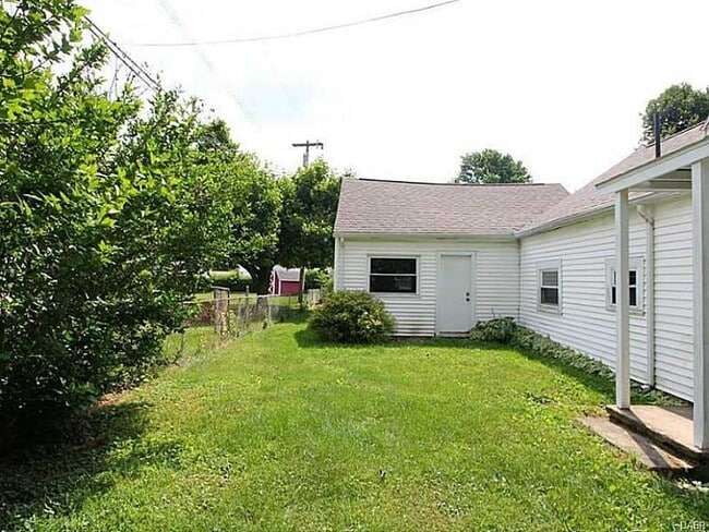25 Wolf Ave