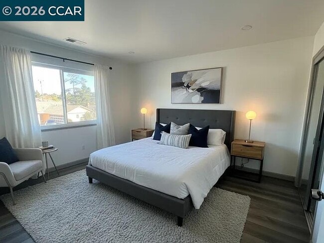 Photo - 3081 Birmingham Dr