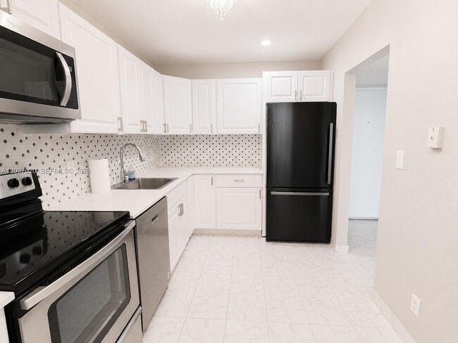 Photo - 20505 E Country Club Dr Unit 138