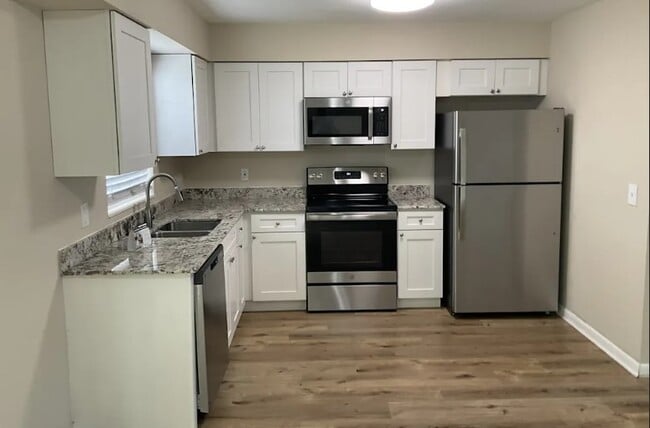 Photo - 408 Tupelo Rd