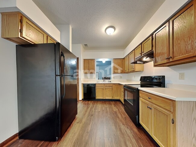 Photo - 9940 Wellcroft Ln