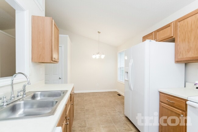 Photo - 302 Prometheous Way