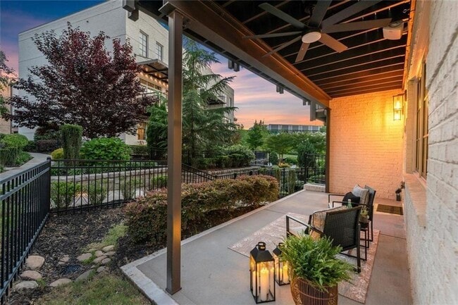 Photo - 1910 Bay Line Ln