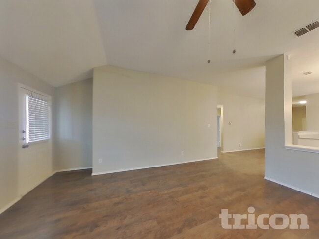 Photo - 1505 Redman Dr