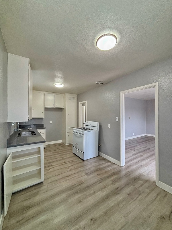 Photo - 528 W Magnolia St Unit B