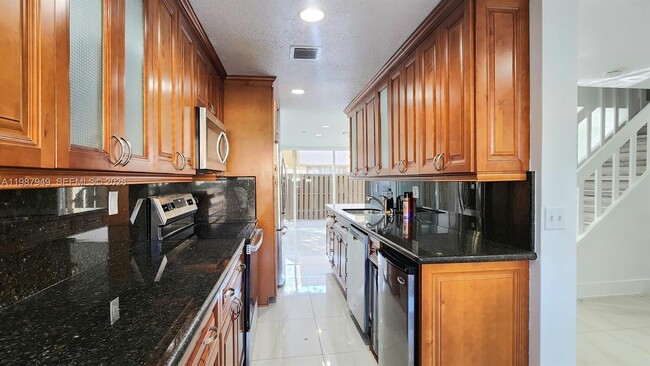 Photo - 841 NW 81st Ave