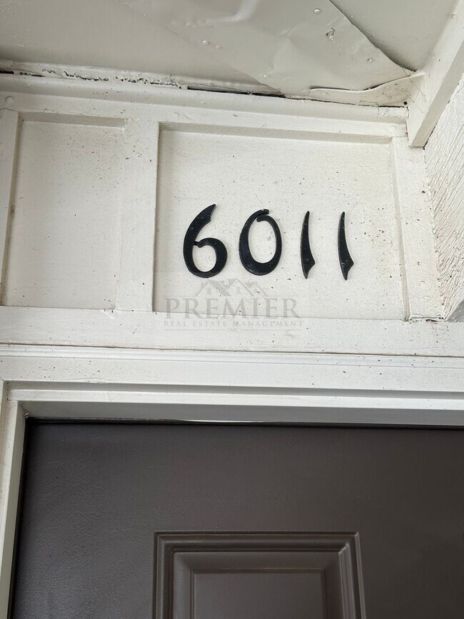 Photo - 6011 Barton Ave Unit 60W-6011
