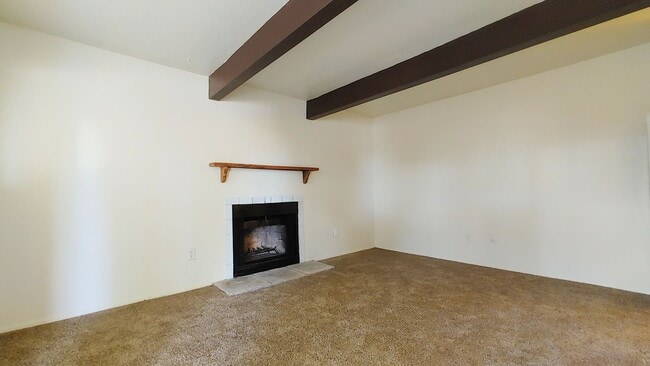 Building Photo - General Marshall St (216) Unit 2
