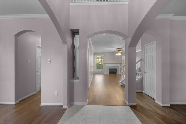 Photo - 16534 Lacey Ln