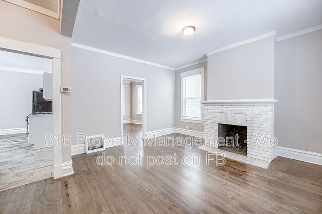 Photo - 800 E 33rd St Unidad A