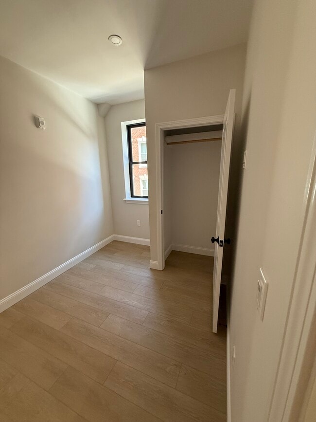 Photo - 115 Salem St Unit 2