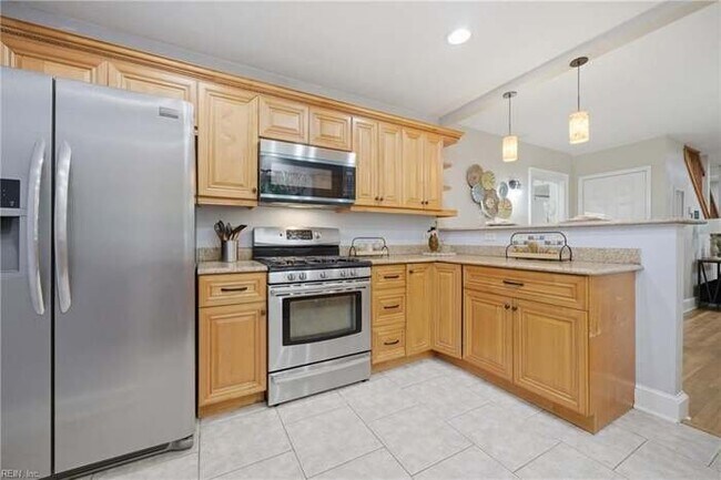 104 E Severn Rd