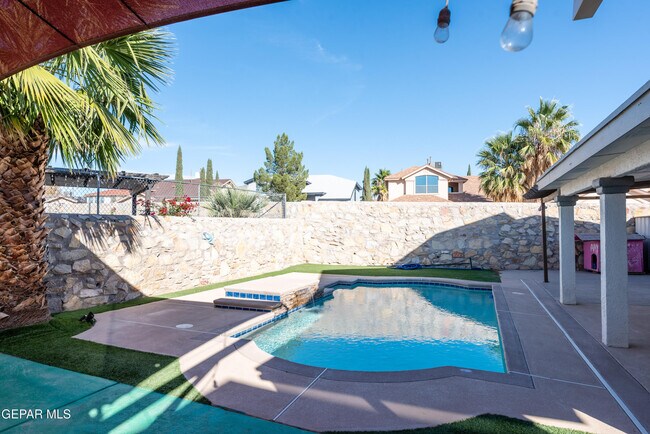 Photo - 12297 Kingsgate Ct